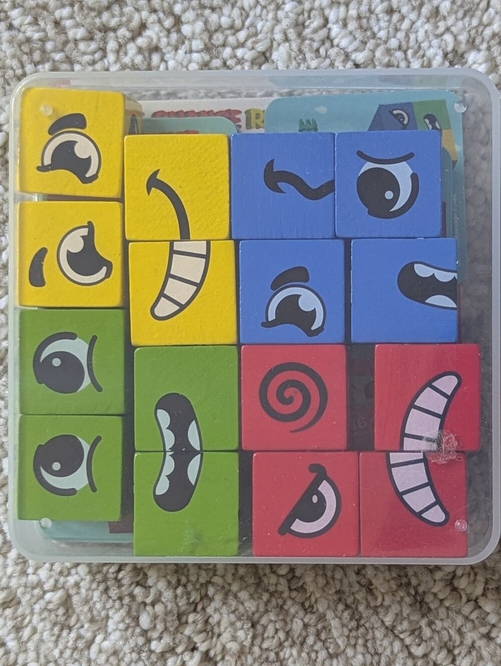 Wooden Expression Matching Puzzle Block Game (Face-Changing Game)